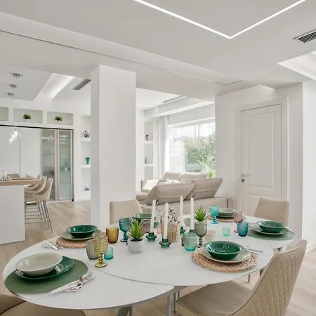 Holiday home In Catenanuova With Swimming Pool *